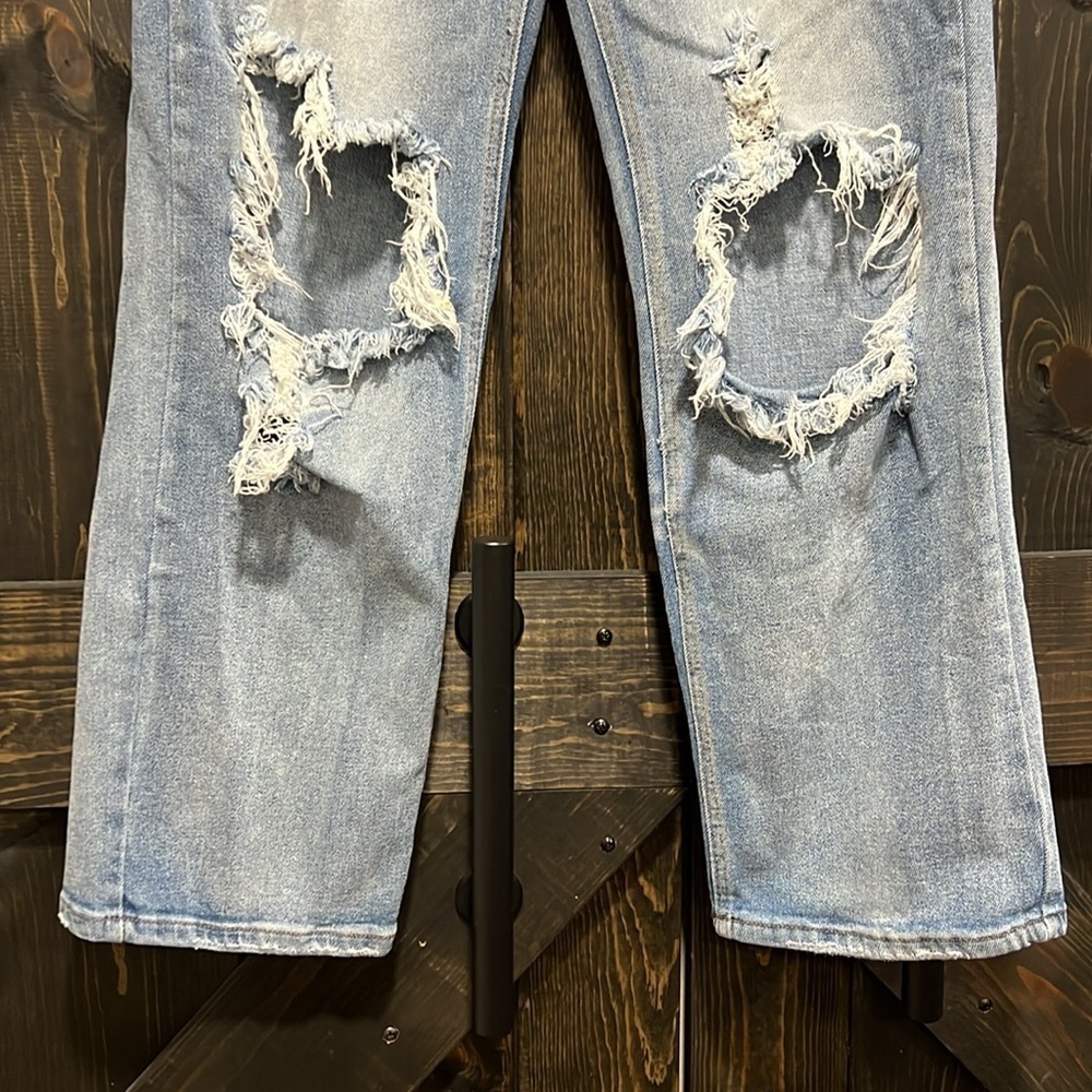 Almost Famous Jeans 5 Destroyed High Rise Ankle Grunge Casual Straight Leg Light - Picture 4 of 9